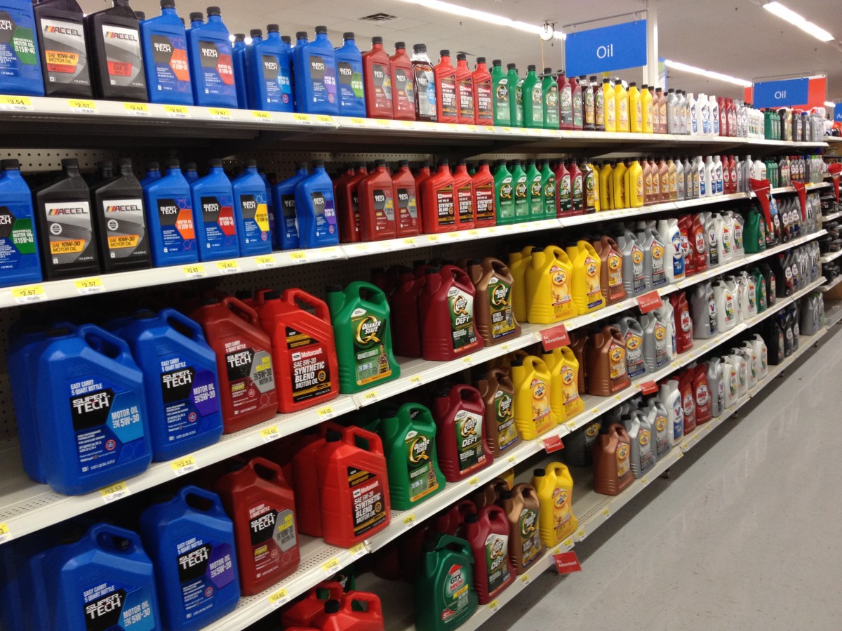 Dầu nhớt nào tốt cho xe ô tô của bạn ?