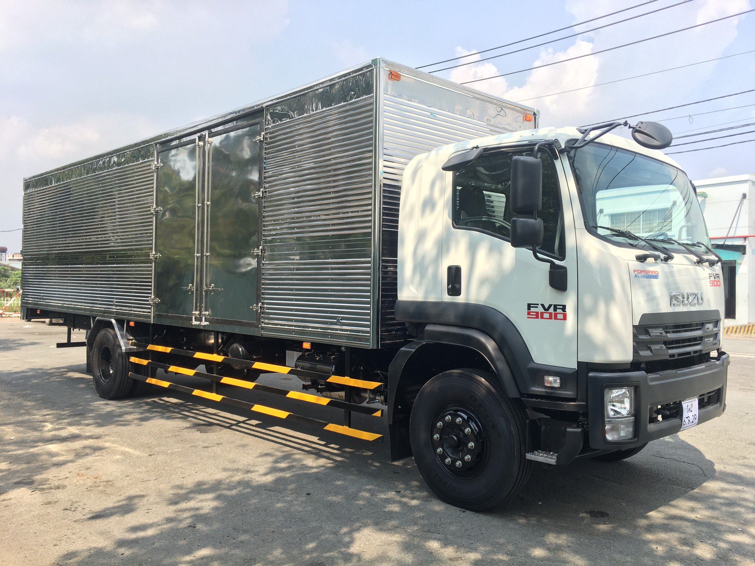 ISUZU 8 TẤN  FVR34UE5 THÙNG DÀI 9.6M - FVR 900 THÙNG SIÊU DÀI 9,6M 